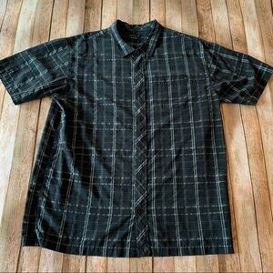 O’Neill mens short sleeve plaid button down shirt | size Extra Large